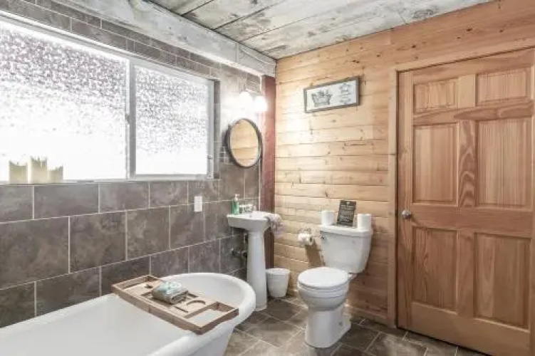 Log Hauler Haus