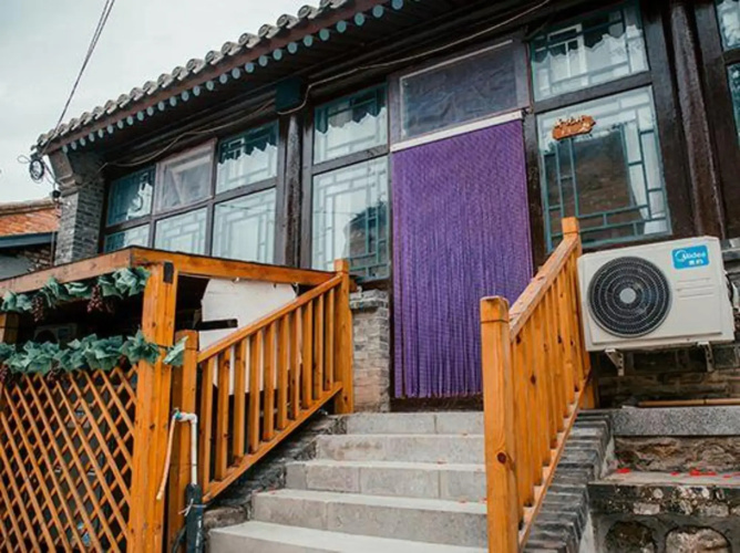 Shao's Courtyard Hostel