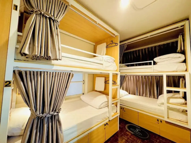 Charming Hostel