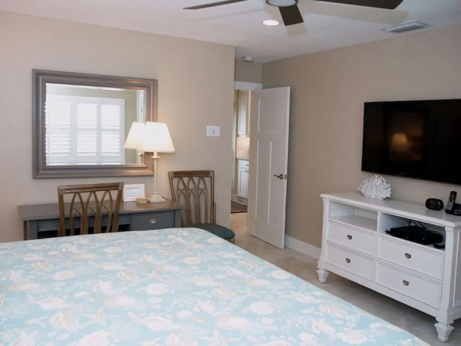 Jamaica Royale 007 - 1 Br Condo