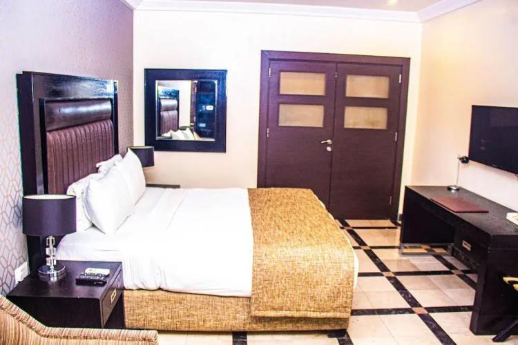 Hotel Quo Vadis