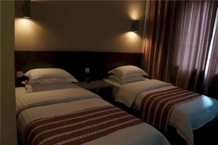 Xunji Hotel