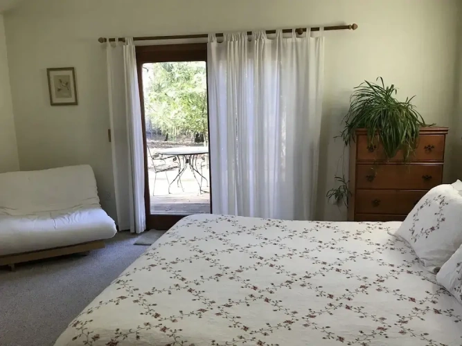 Superior Triple room with garden view