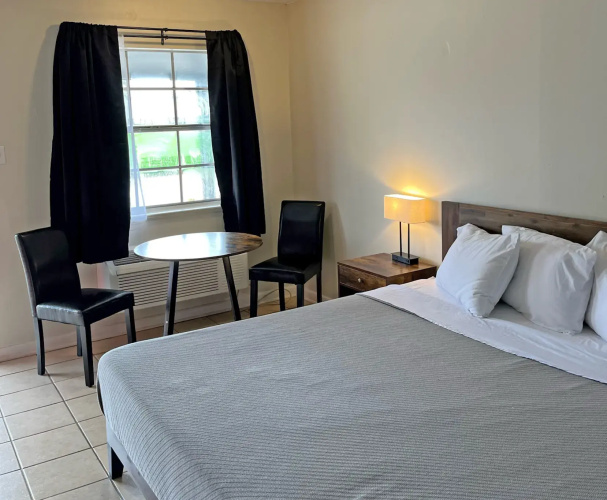 Red Carpet Inn - Houma La - Houma, LA