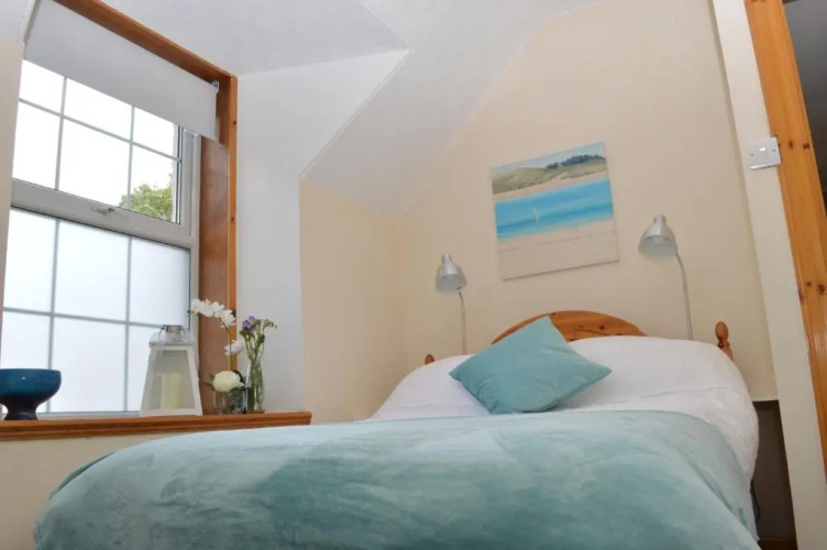 Flat 14c Bayhead