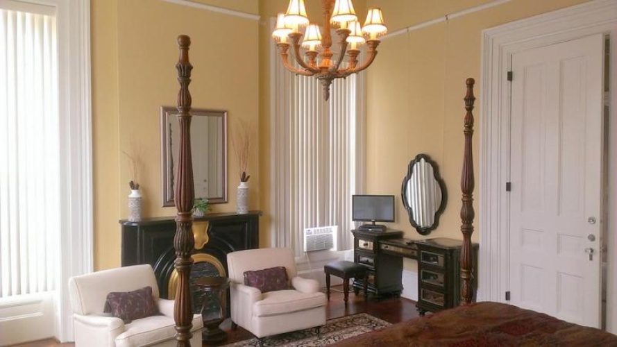 Deluxe Double Suite with view