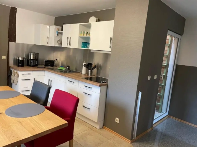 2 Bedrooms Cottage