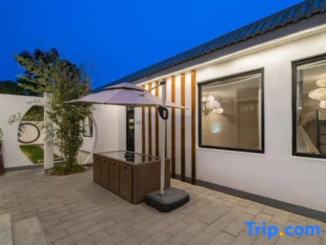 Wutong Suxia Guesthouse