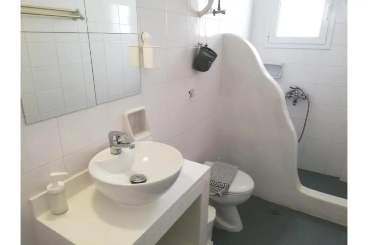 Livadia Seaside Studios 8
