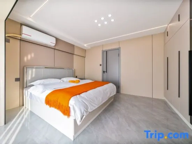 Standard Sextuple room