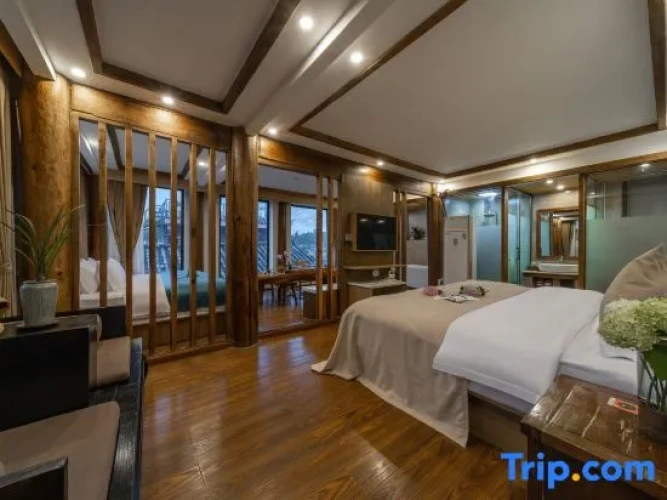 Family Suite with view