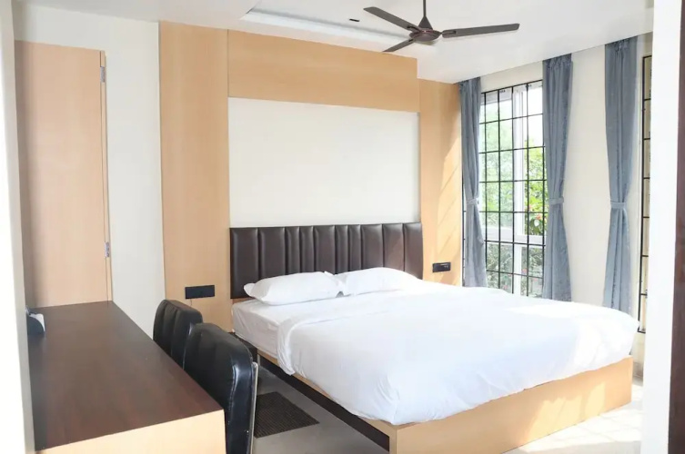 FERN INN Kolkata