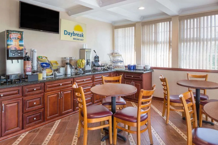 Days Inn King City
