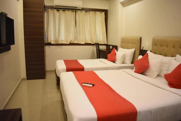 Superior Triple room