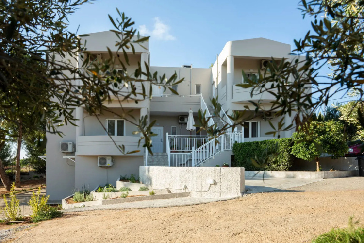 Nikis Dream Crete