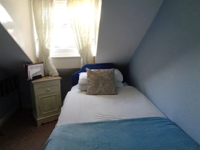 The Broadfield Hotel