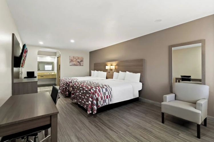 Deluxe Quadruple room