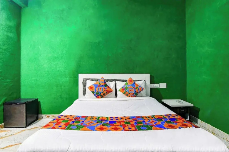 Fabhotel Urban Classy