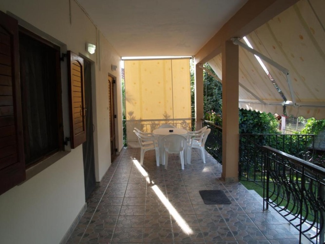 3 Bedrooms Cottage