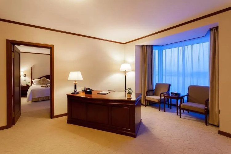 Changchun Celebrity Hotel
