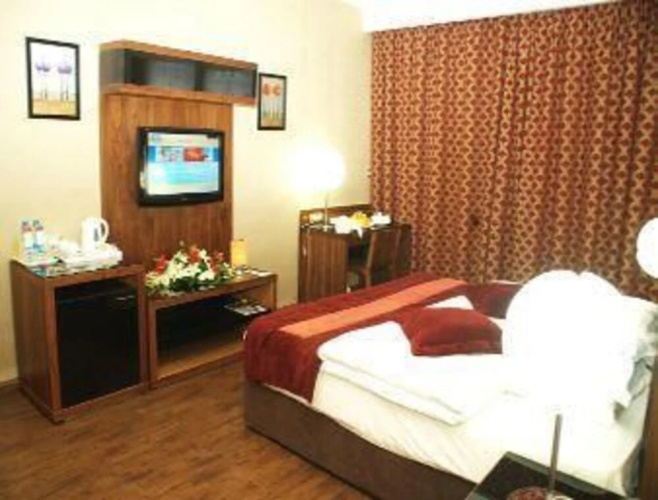 Days Inn Hotel & Suites Aqaba