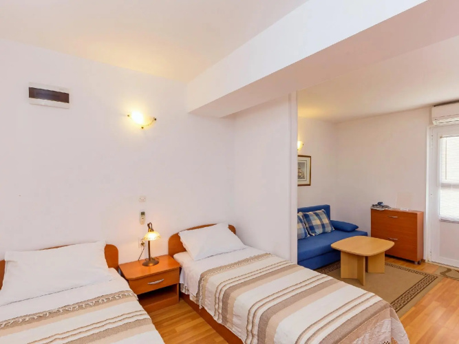 Apartments Niksa