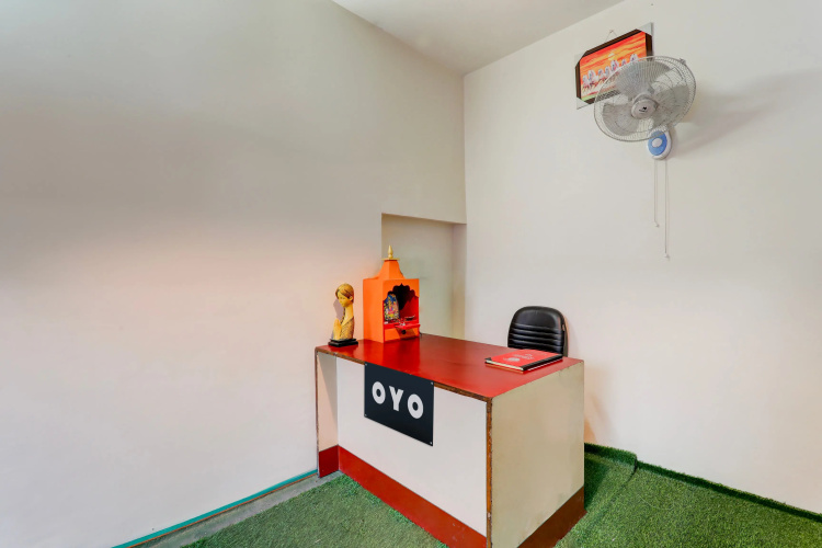 Super Hotel O Aastha Inn
