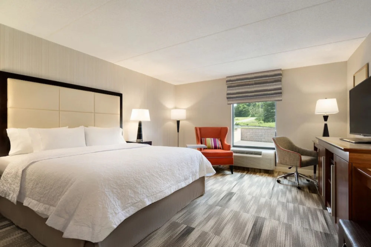 Hampton Inn And Suites Birmingham-east I-20