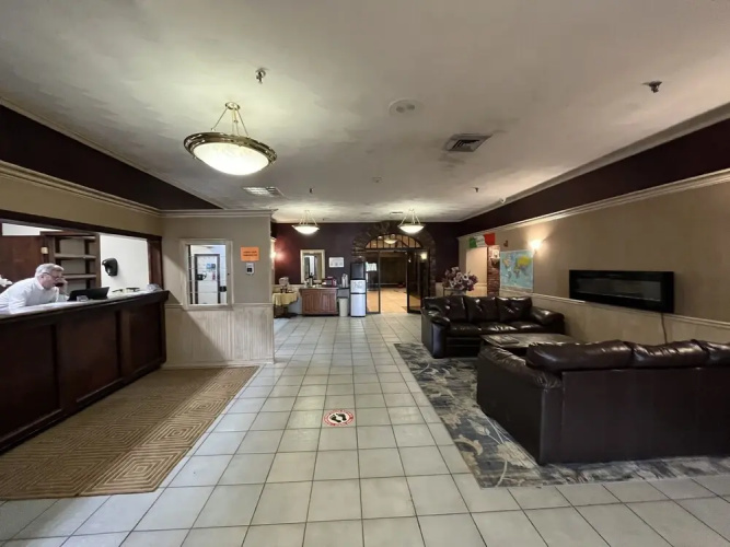 Presque Isle Inn & Convention Center