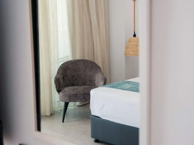 1 Bedroom Classic Double room with balcony and with city view