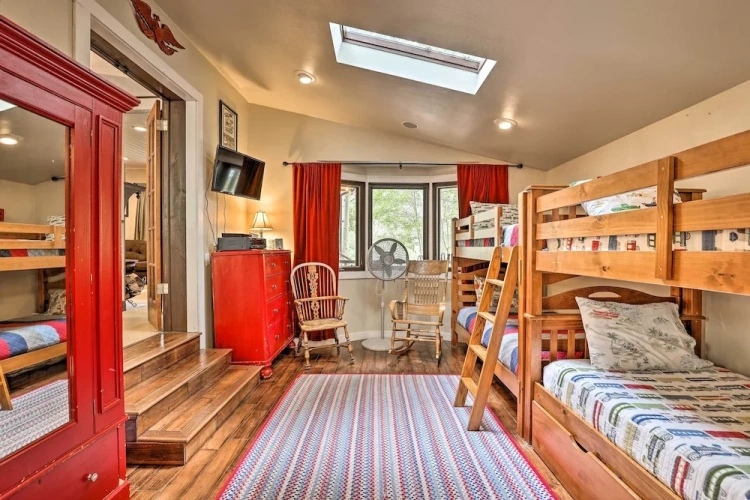 Guest rooms