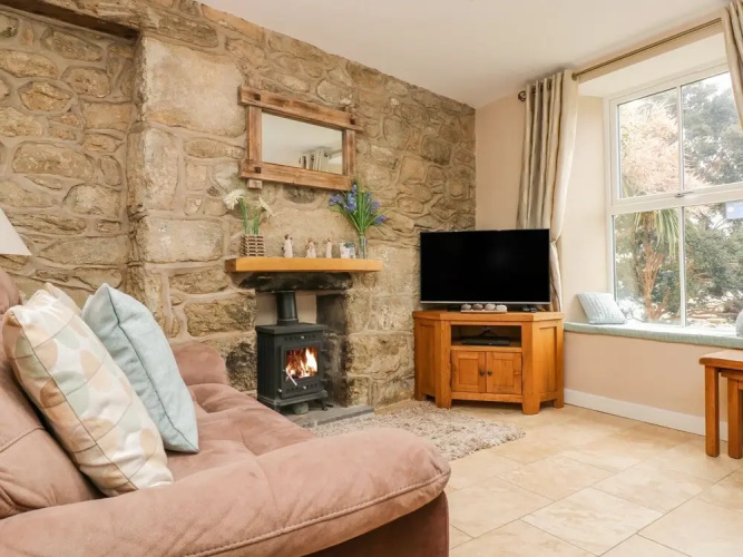 3 Trungle Cottages