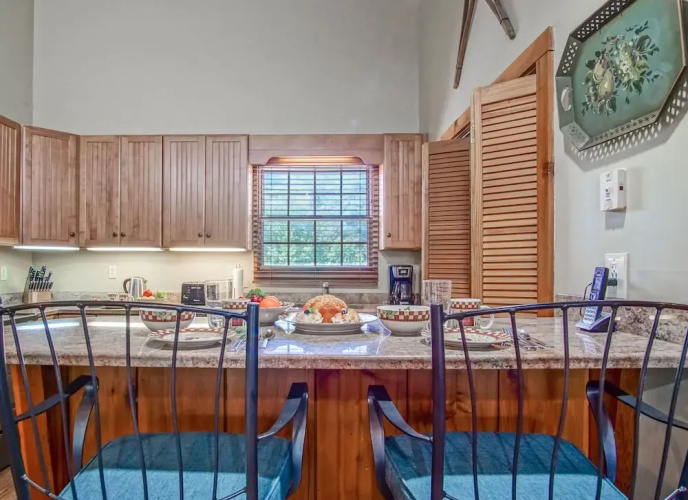 Whistlepunk #18: 4 Bedrooms, 3 Baths