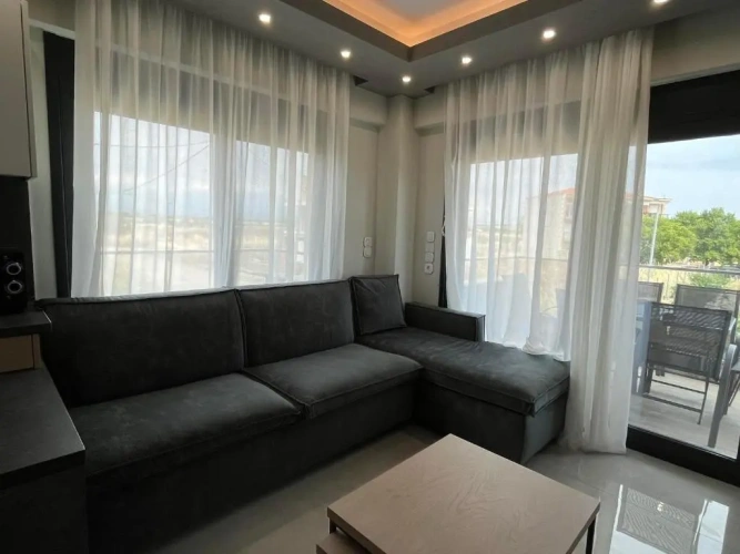2 Bedrooms Cottage
