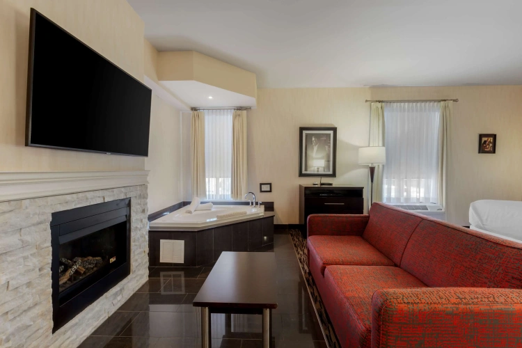 Double Suite