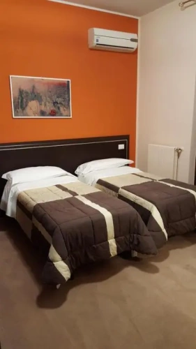 Twin room