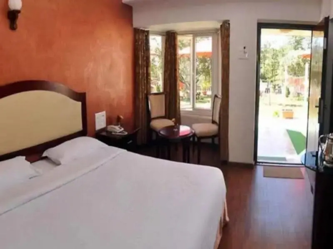 King Garden Hotel