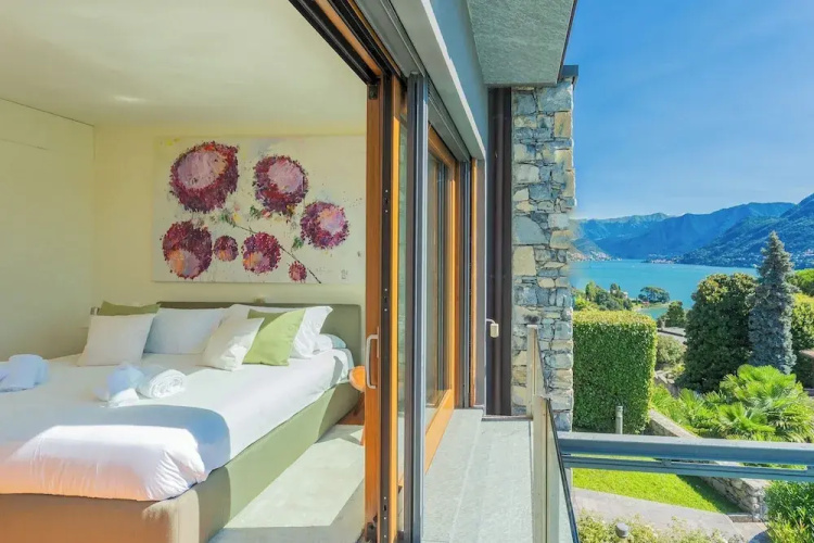 Villa Infinity by Rent all Como