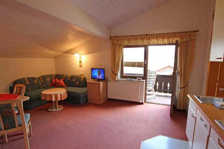 1 Bedroom Apartment with balcony