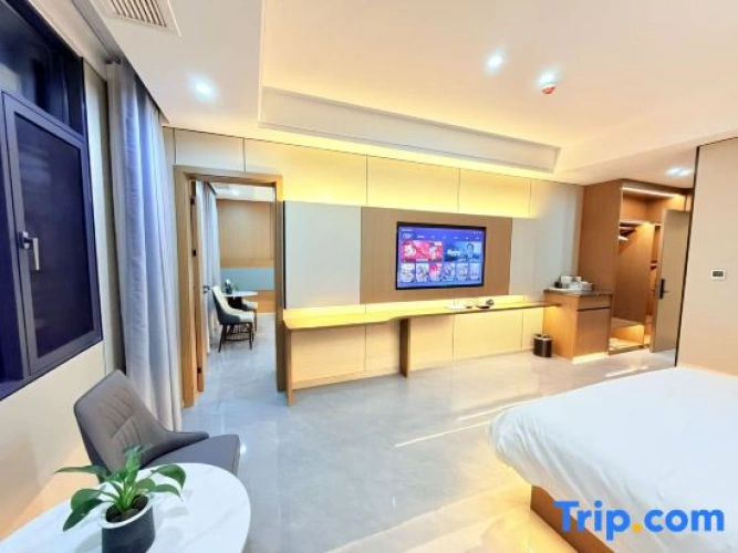 Standard Family room