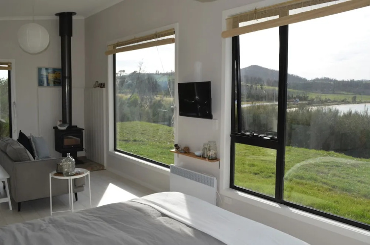 Flotsam Studio Accommodation