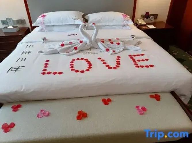 Deluxe Double Suite