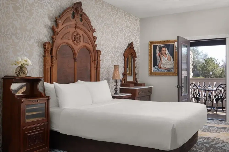 Standard Double room with balcony