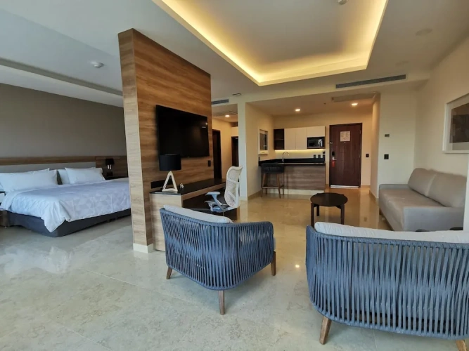 Double Suite
