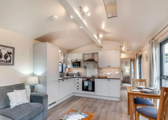 Twin Cottage