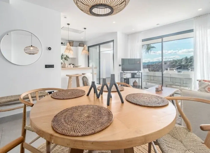 2 Bedrooms Apartment with balcony