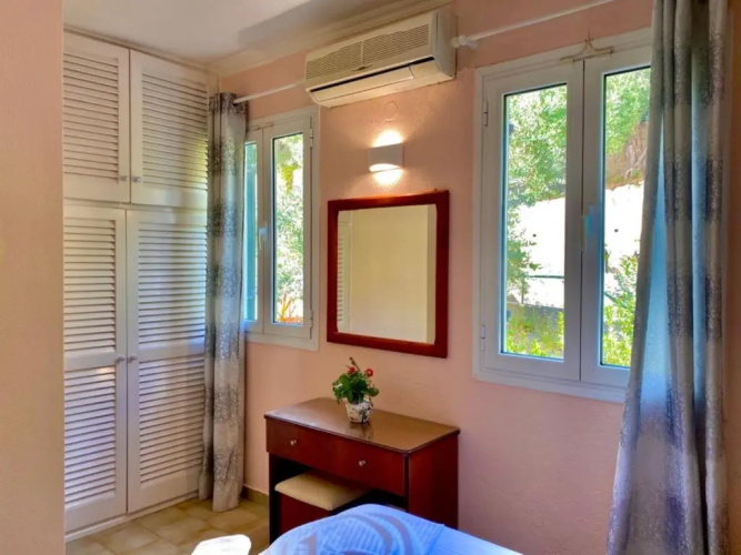Type Aa5rcocomat bed quality apartment