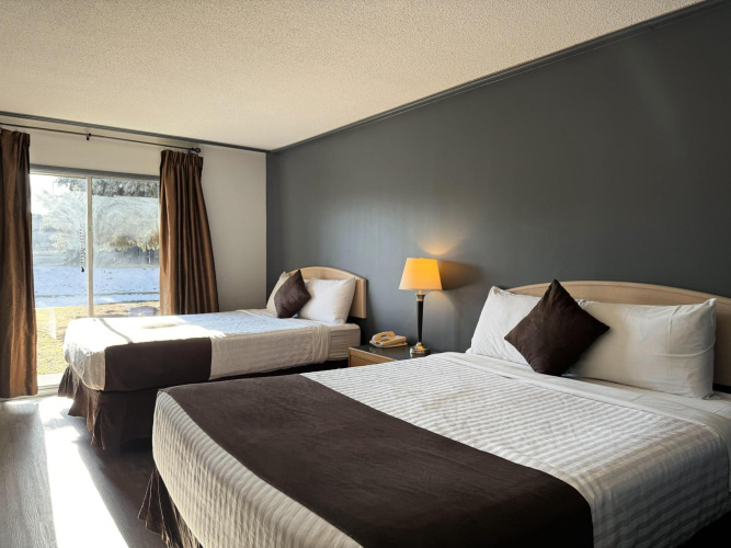 Riviera Plaza And Conference Center Vernon British Columbia photo 6