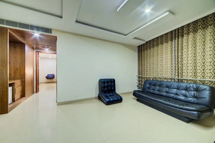 Deluxe Suite