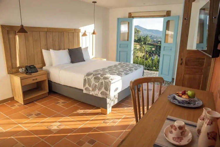 Standard Double room with balcony